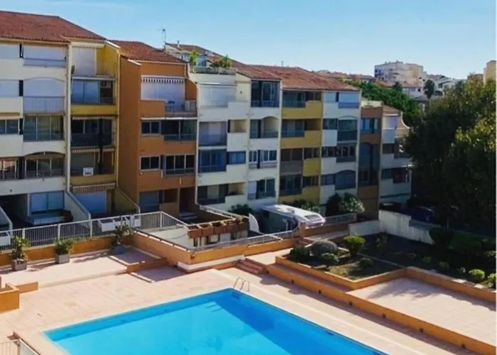 Familial Confort Sur Le Port Du Cap Апартаменты